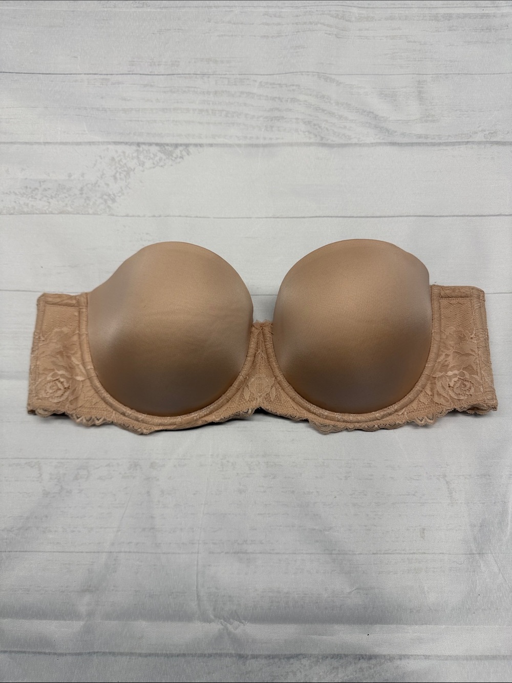 Torrid Curve Light Peach Nude Floral Lace Trim Lightly Lined Strapless Bra 44C